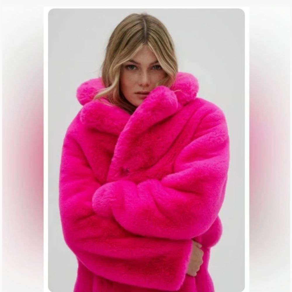 NWT House of Harlow 1960 Fuchsia Ultra Soft Faux Fur Sz. XS Bonus Ear Muffs! - Picture 2 of 11